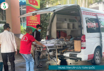 Chuyển viện bằng xe cấp cứu